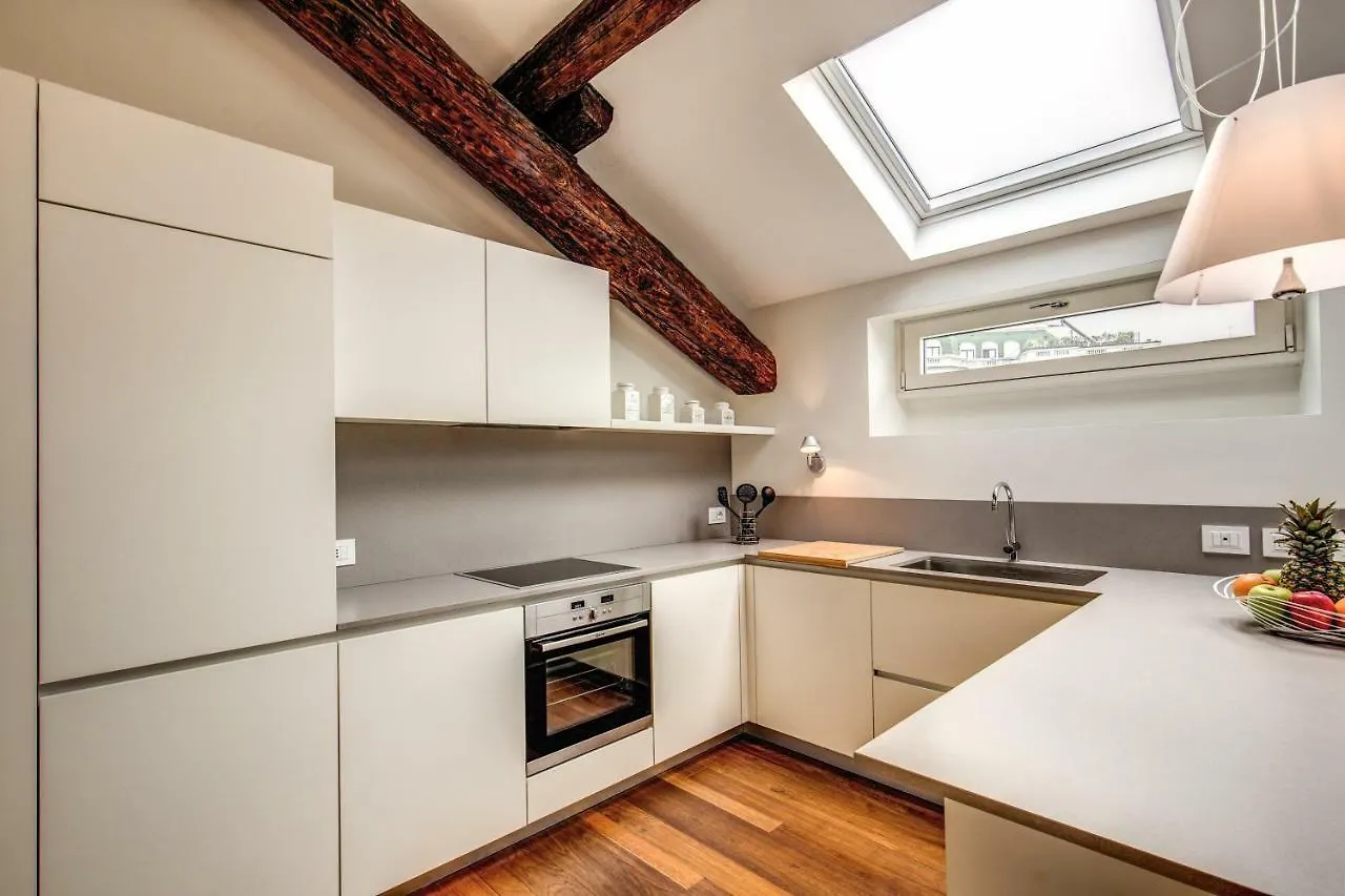 Luxurious Apartment In מילאנו איטליה